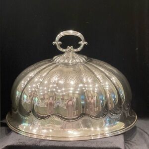 English Sheffield Silverplate English meat dome/food cover/cloche.